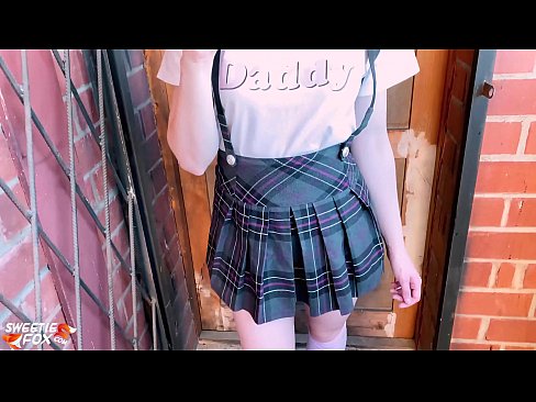 ❤️ Schoolgirl Sikini derinden Sucks ve sınıflar yerine sikikleri. Porno videosu pornoda tr.hqpornvideos.ru