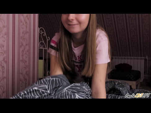 ❤️ Blondie, BFF'lerini Derinden Berbat Ediyor ve Ağzına Boşalıyor Porno videosu pornoda tr.hqpornvideos.ru